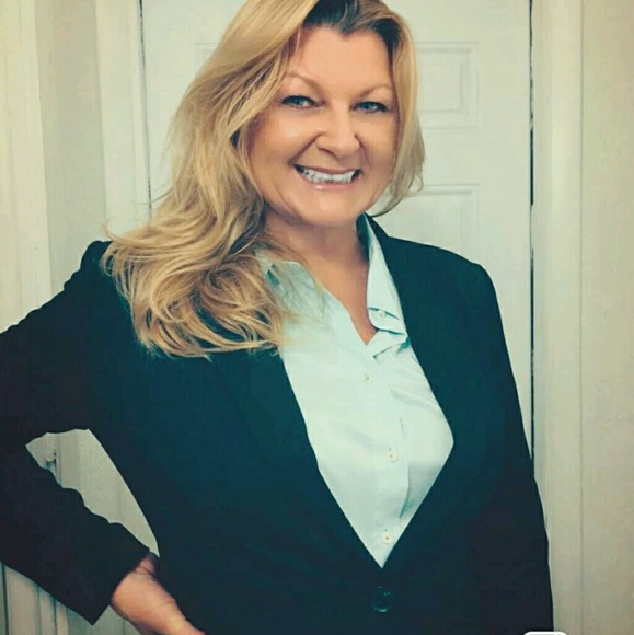 hollyfrandeka